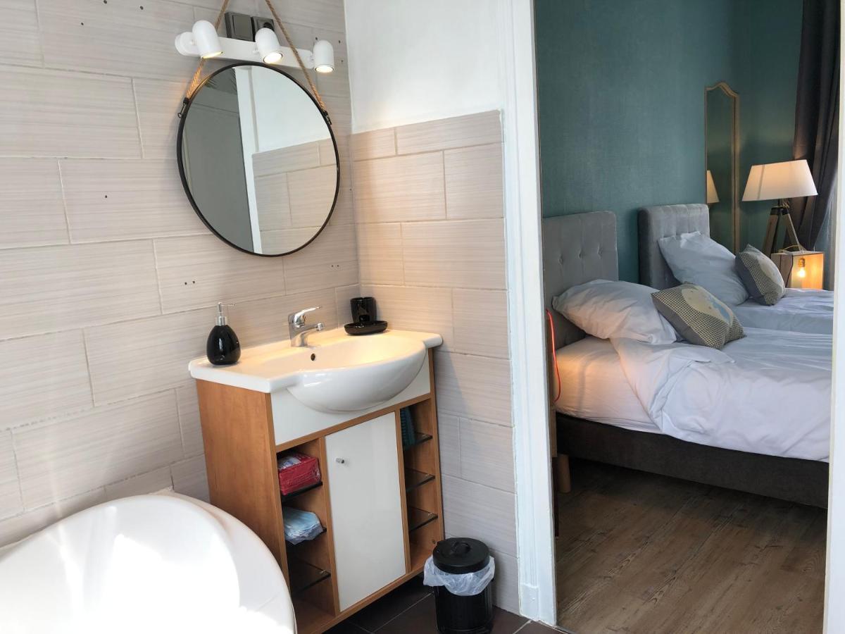 Cote Chateau - Grand Appartement Au Coeur De Blois Dış mekan fotoğraf