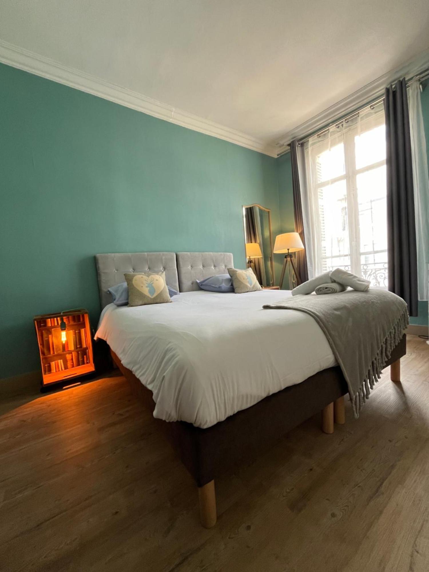 Cote Chateau - Grand Appartement Au Coeur De Blois Dış mekan fotoğraf